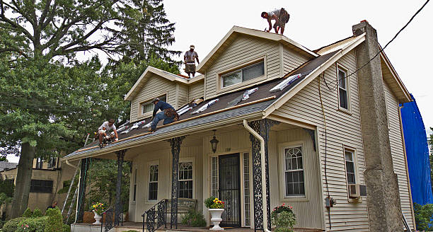 Best Residential Roofing Contractor  in Norwalk, IA